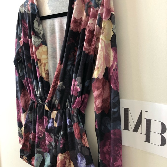 MISSGUIDED Floral Romper - Picture 5 of 5